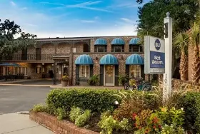 Photograph of Best Western Sea Island Inn, Beaufort