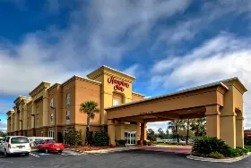 Photograph of Hampton Inn, Manning