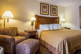 Photograph of Quality Inn, Columbia
