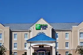 Photograph of Holiday Inn Express, Orangeburg