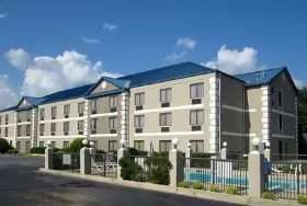 Photograph of Best Western Executive Inn & Suites, Columbia