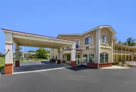 Photograph of Econo Lodge, Saint George