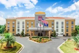 Photograph of Comfort Suites, Clinton