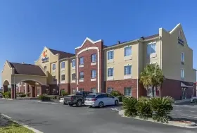 Photograph of Comfort Inn, Orangeburg