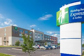 Photograph of Holiday Inn Express, Greenwood