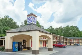 Photograph of Knights Inn, Yemassee