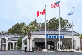 Photograph of Days Inn, Walterboro