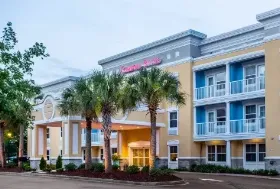 Photograph of Comfort Suites, Mt Pleasant