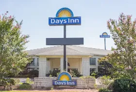 Photograph of Days Inn by Wyndham Spartanburg Waccamaw, Spartanburg