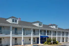 Photograph of Baymont by Wyndham, Easley
