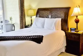 Photograph of Waters Edge Inn At Folly Beach, Folly Beach
