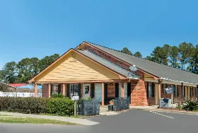 Photograph of Travelodge, Santee