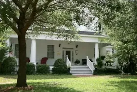 Photograph of Old Academy Bed and Breakfast, Walterboro
