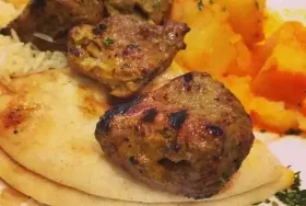 Photograph of Arianas Greek Restaurant, West Columbia