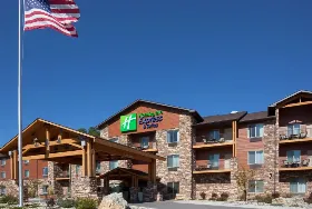 Photograph of Holiday Inn Express, Custer