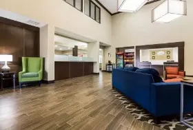 Photograph of Comfort Suites, Sioux Falls