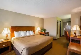 Photograph of Quality Inn, Mitchell