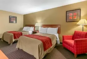 Photograph of Rodeway Inn, Rapid City