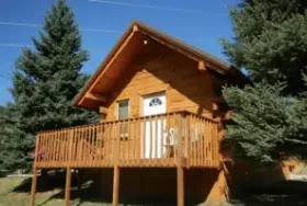Photograph of Spring Creek Inn, Hill City