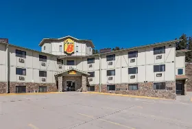 Photograph of Super 8, Hill City