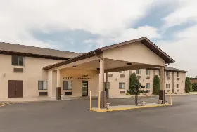 Photograph of Baymont by Wyndham, Hot Springs