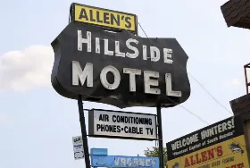 Photograph of Allen`s Hillside Motel, Chamberlain