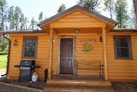 Photograph of Restmore Inn, Hill City