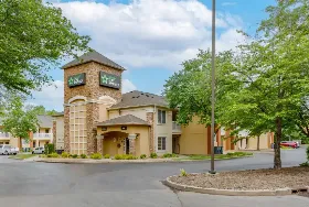 Photograph of Extended Stay America Suites, Franklin
