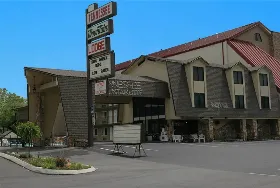 Photograph of Tennessee Mountain Lodge, Pigeon Forge
