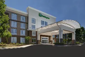 Photograph of Holiday Inn Franklin - Cool Springs, Brentwood
