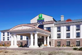 Photograph of Holiday Inn Express, Covington