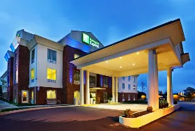 Photograph of Holiday Inn Express, White House