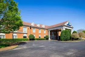 Photograph of Best Western Spring Hill Inn & Suites, Spring Hill
