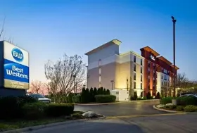Photograph of Best Western Suites Near Opryland, Nashville