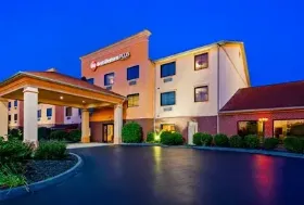 Photograph of Best Western Strawberry Inn And Suites, Knoxville