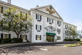 Photograph of Quality Inn, Kingsport