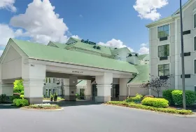 Photograph of Hampton Inn, Franklin
