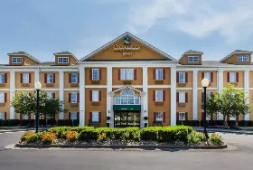 Photograph of Quality Inn, Alcoa