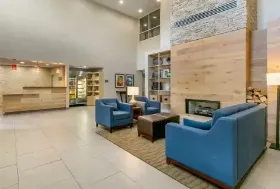 Photograph of Country Inn and Suites, 