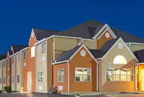 Photograph of Microtel Inn & Suites, Murfreesboro