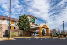 Photograph of Quality Inn, Memphis