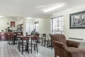 Photograph of Quality Inn, Brownsville