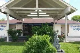 Photograph of Executive Lodge, Alcoa