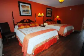 Photograph of River Gate Inn and Chapel, Pigeon Forge