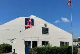 Photograph of Studio 6, Millington
