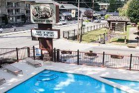 Photograph of Hays Kendall, Gatlinburg