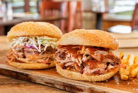 Photograph of Calhoun’s, Gatlinburg