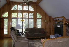 Photograph of It's A Treat Farm / Bed & Breakfast, Lawrenceburg