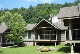 Photograph of Carr's Northside Cottages & Motel, Gatlinburg