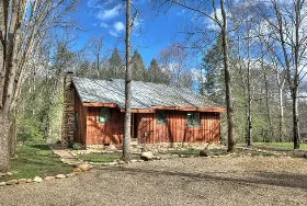 Photograph of Parkside Cabin Rentals, Gatlinburg